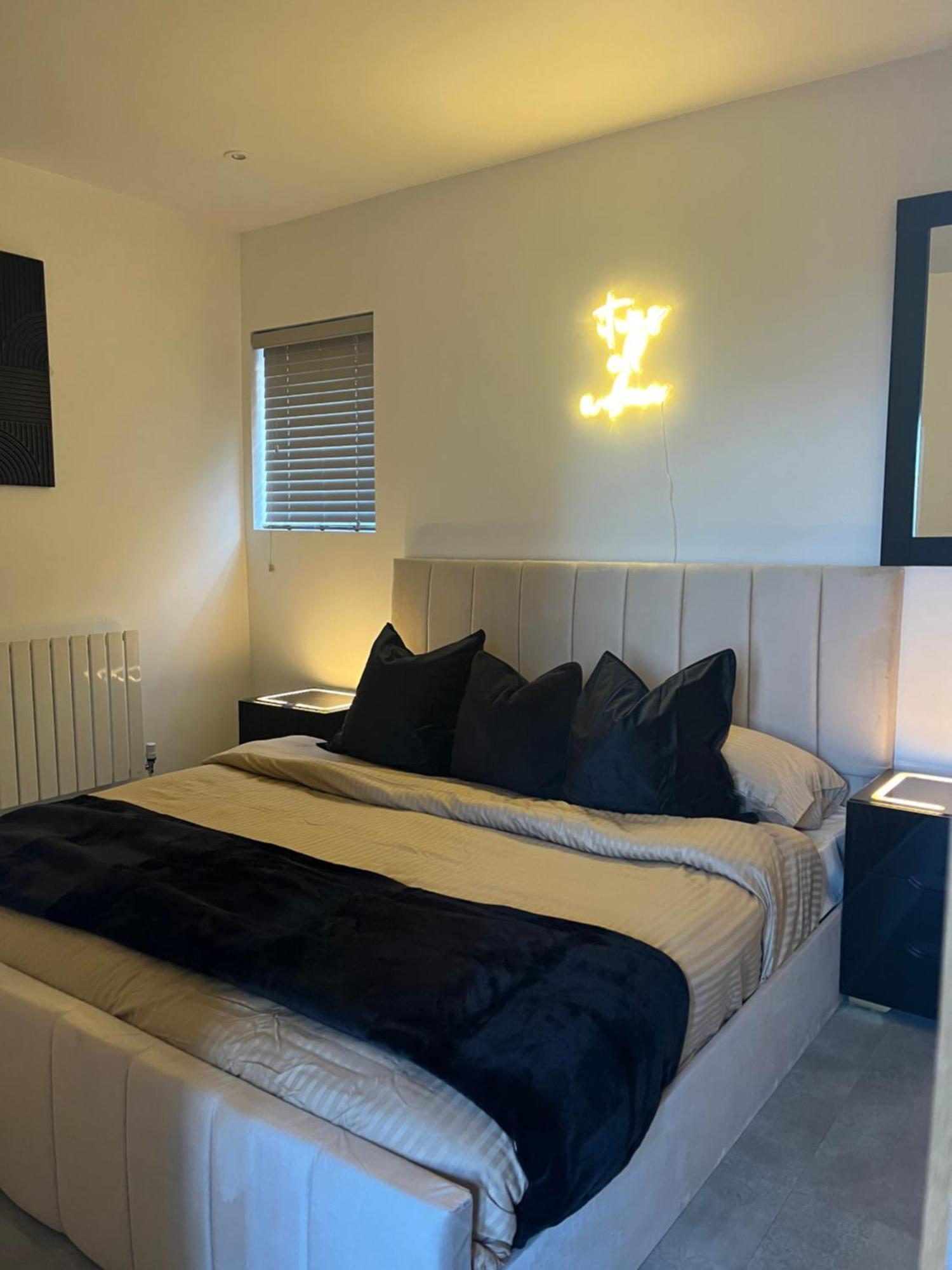 Terfyn Hall Aquarium Apartment 1 برستاتين المظهر الخارجي الصورة